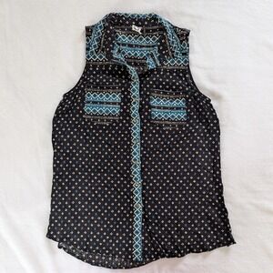 Akemi + Kin Anthropologie Sleeveless Button Up Blouse‎ Women's M Boho Geo Print
